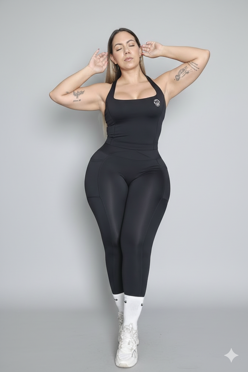 Set Activewear Black Top y Leggin con bolsillos