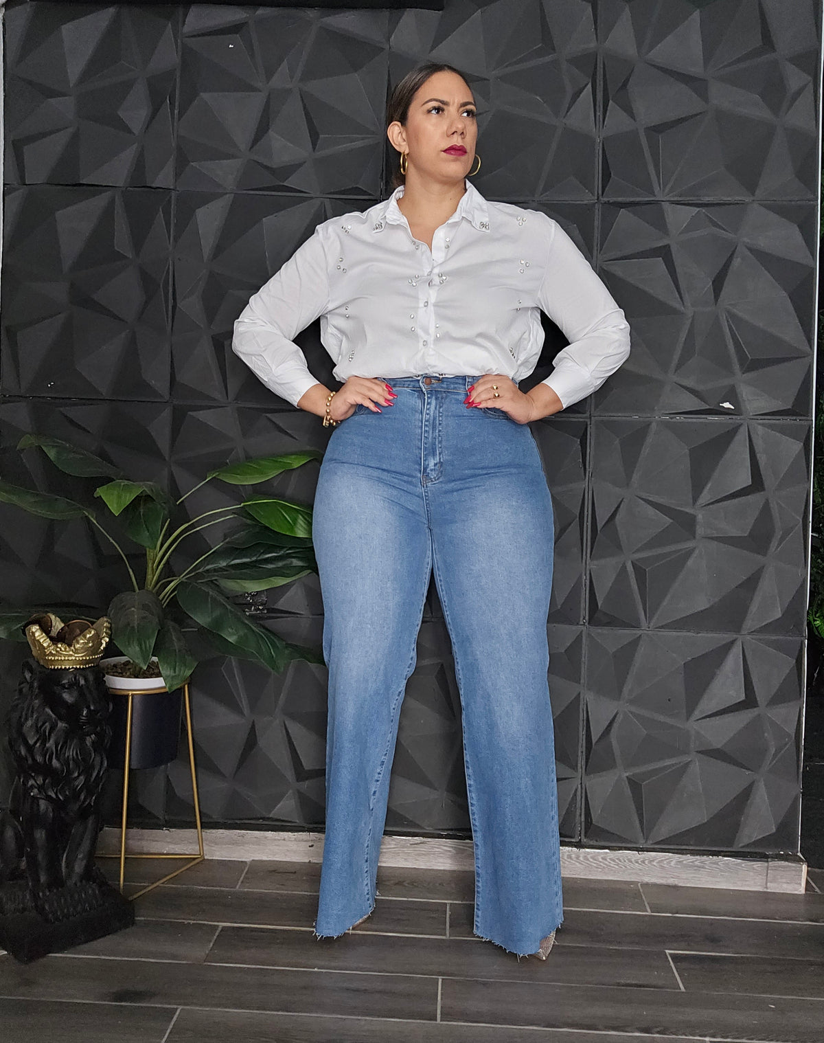 High rise wide fit jeans