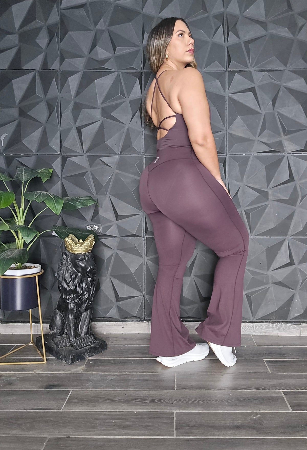 Set Activewear Acampanado & Top Coffe