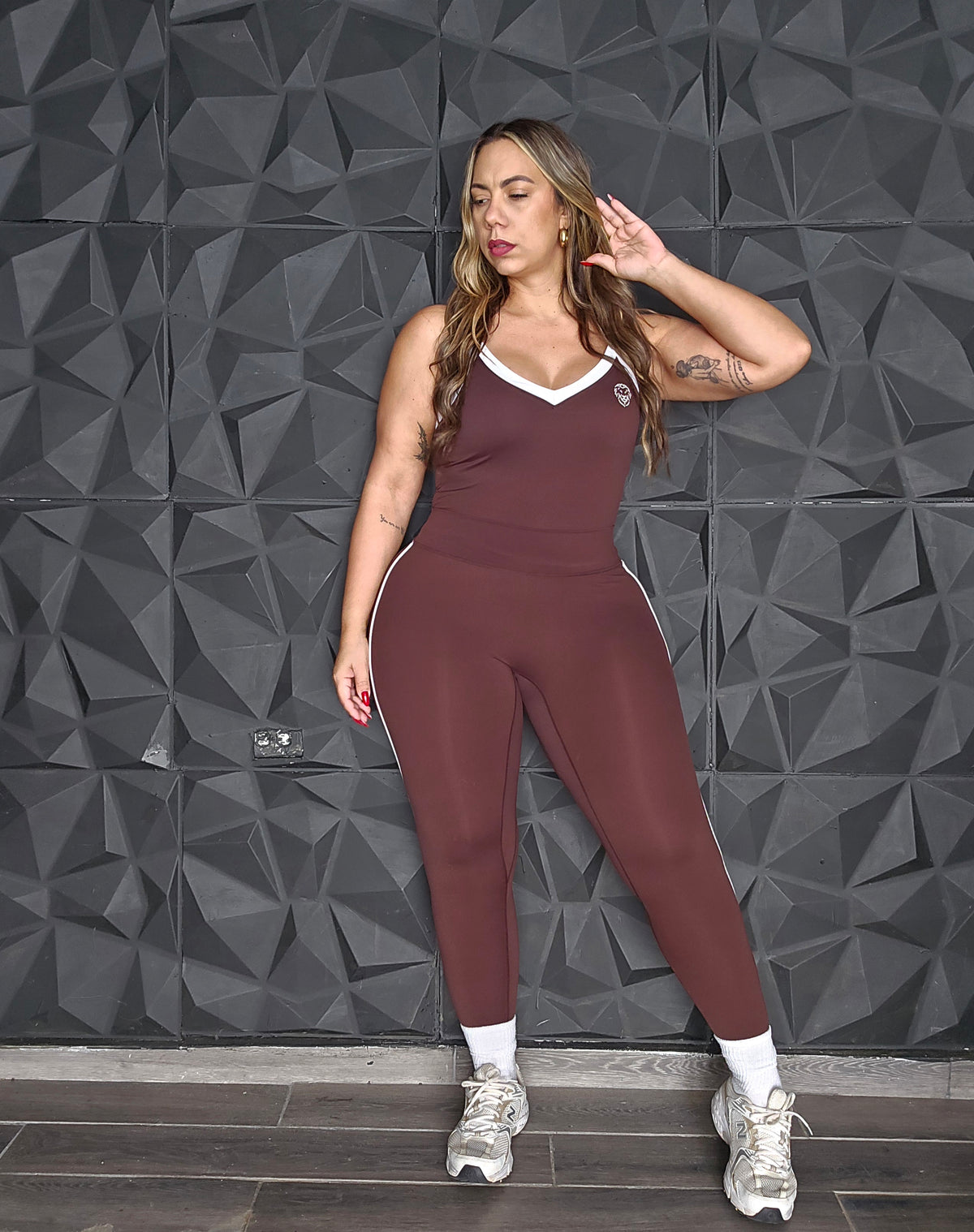 Set Activewear Camisilla & Leggin Chocolate & Blanco