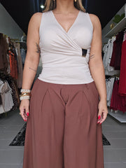 Camisa beige Con Acento Dorado Strech