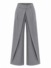 Pantalón Gris Con Sobrepuesto Colombiano